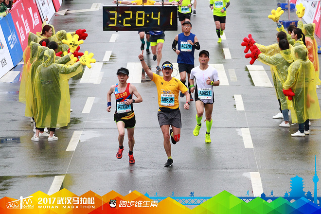 热情的武汉，激情的汉马！