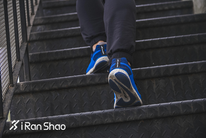 跑鞋 | 吹弹不可破 Altra Escalante深度评测