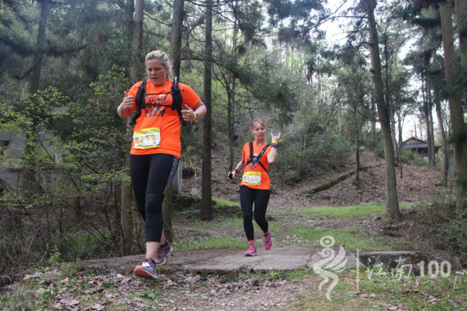 江南100赛报 | 高温虐站，勇者胜