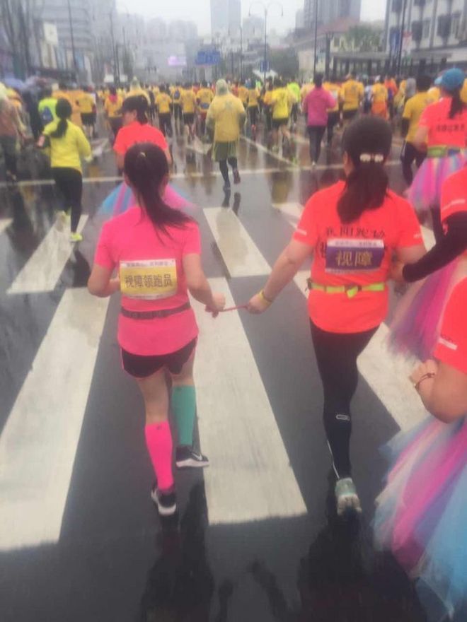 【心中有爱 四季不败】