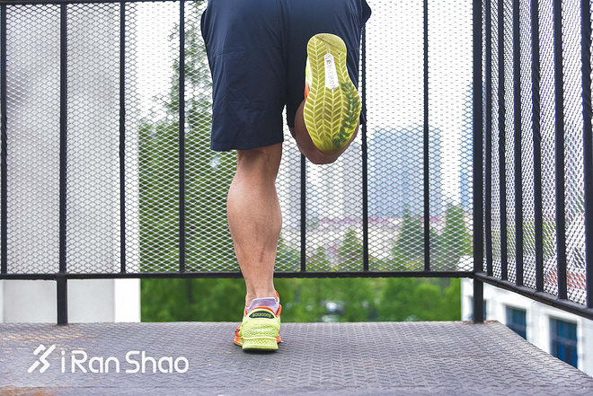 跑鞋 | 脚感优秀值得入手 Saucony Freedom ISO深度评测