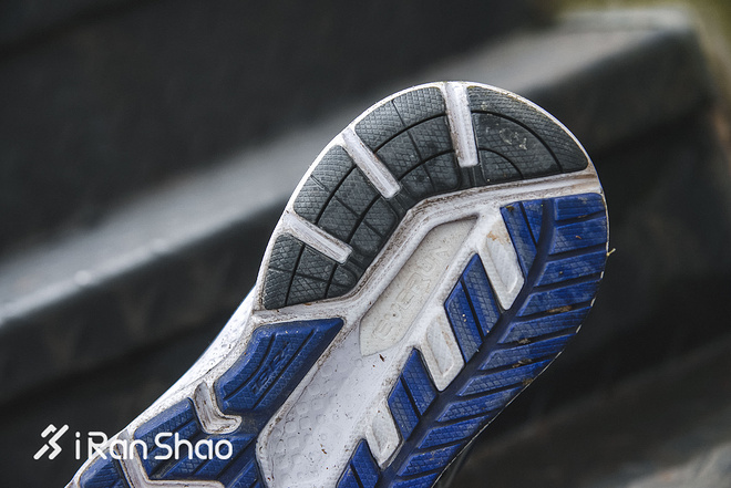 跑鞋 | 这是最出色的ISO一代？Saucony Triumph ISO 3深度评测