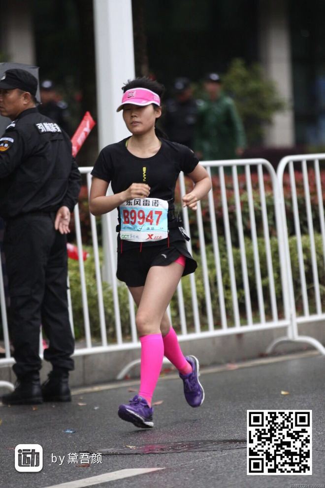 雨中汉马，每一步都是超越