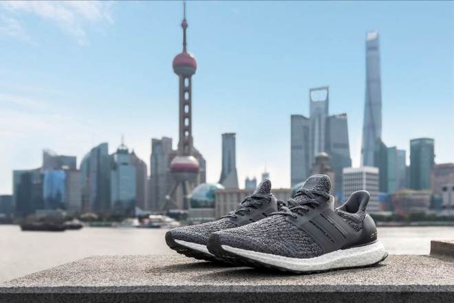 #从半马开始# 跑向巅峰 阿迪达斯巅峰能量席卷2017上海国际半程马拉松