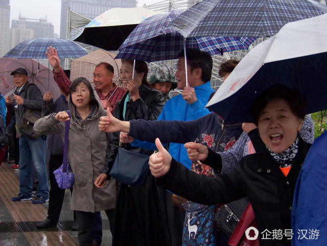 执汉马之手，与汉马共成长——2017武汉马拉松赛评
