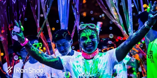 正版摇滚马拉松空降成都 趣味跑步赛大盘点