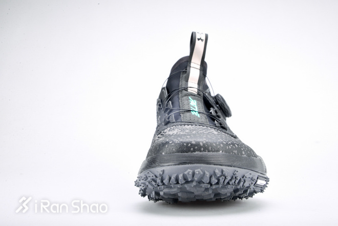 开箱 | Under Armour Fat Tire 2 把越野轮胎穿在脚上