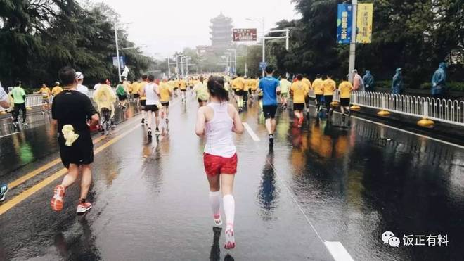 Run With Me | 风雨交加，燃情汉马！