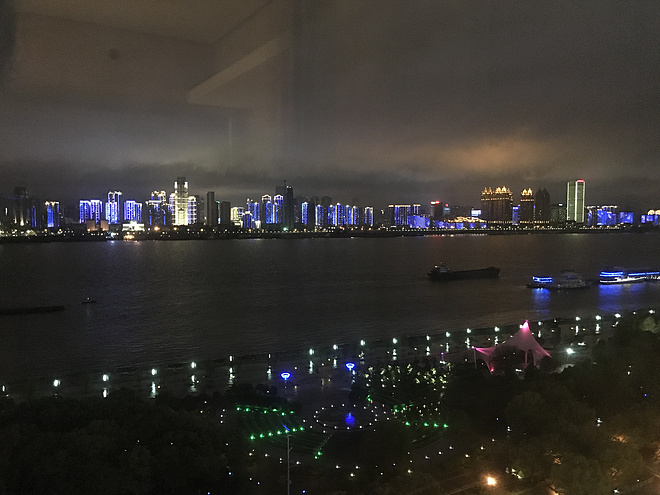 用跑马的方式回家看看——汉马2017