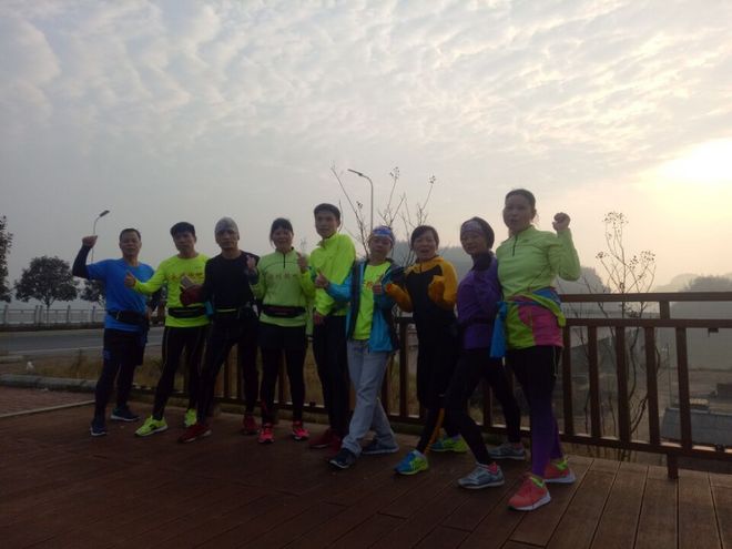 热情的武汉，激情的汉马！