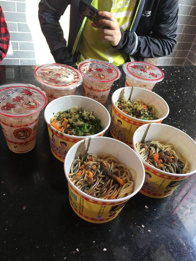 每个在外漂泊的人，都有一个渴望回去的故乡——纪念我的首次“汉马”