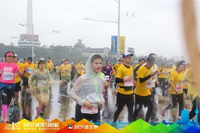 每个在外漂泊的人，都有一个渴望回去的故乡——纪念我的首次“汉马”