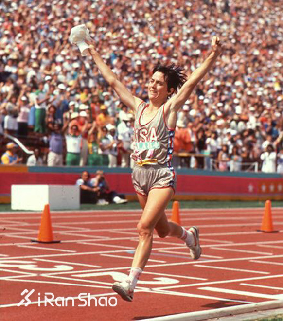 波士顿马拉松 | 无畏的女性与永远的261号