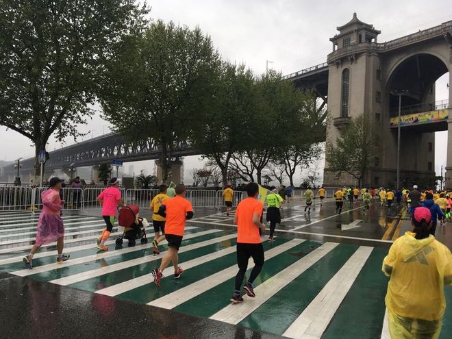 每个在外漂泊的人，都有一个渴望回去的故乡——纪念我的首次“汉马”