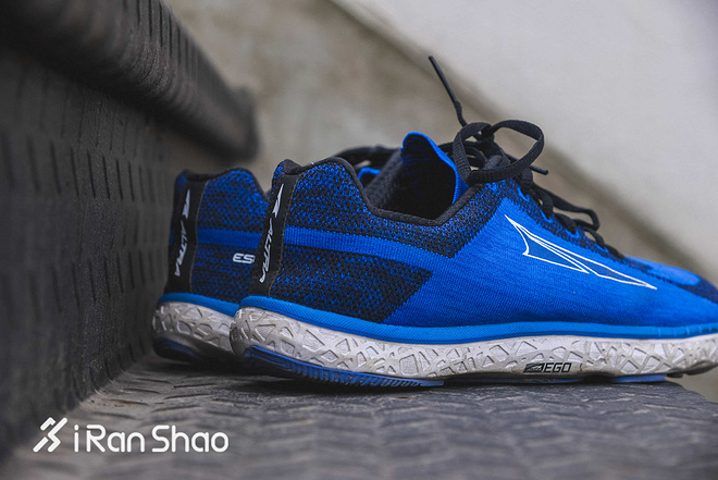 跑鞋 | 吹弹不可破 Altra Escalante深度评测