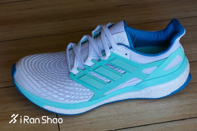 一周新鲜装备资讯 | 全美运动鞋Top10榜单 你猜都有谁