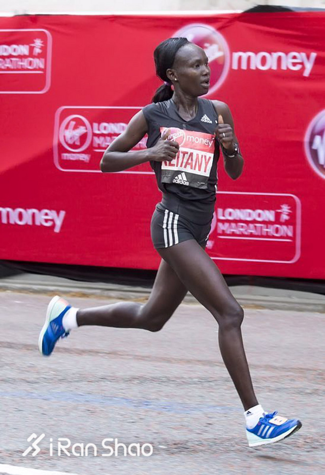 伦敦马拉松 | 王子王妃大出动 世界纪录层出不穷