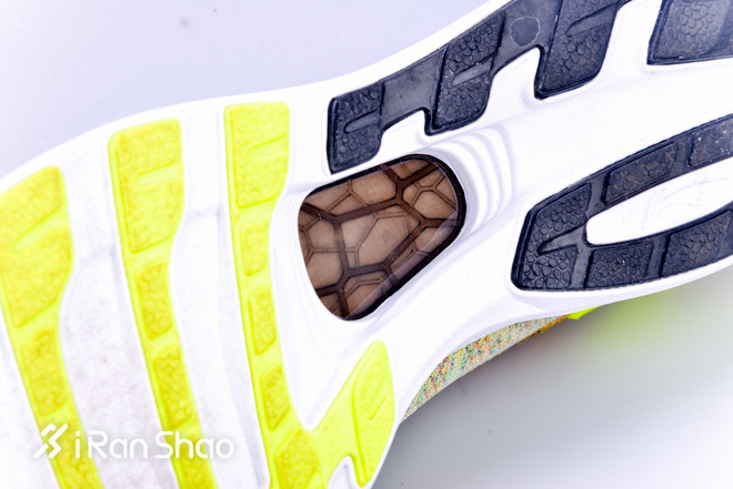 跑鞋 | 李宁LINING超轻十四 风华不绝代