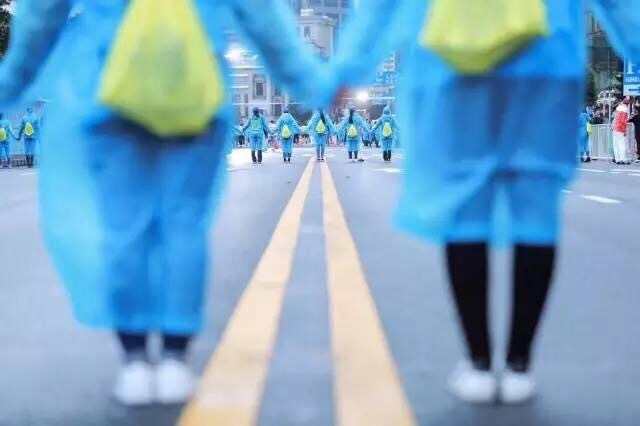 武汉马拉松|我只想感谢一路的你们