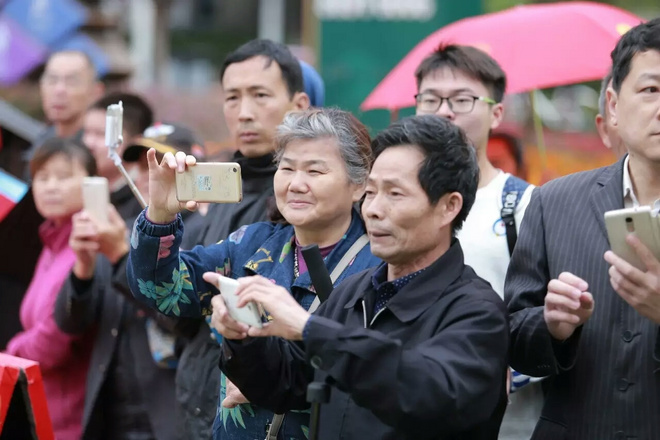 执汉马之手，与汉马共成长——2017武汉马拉松赛评