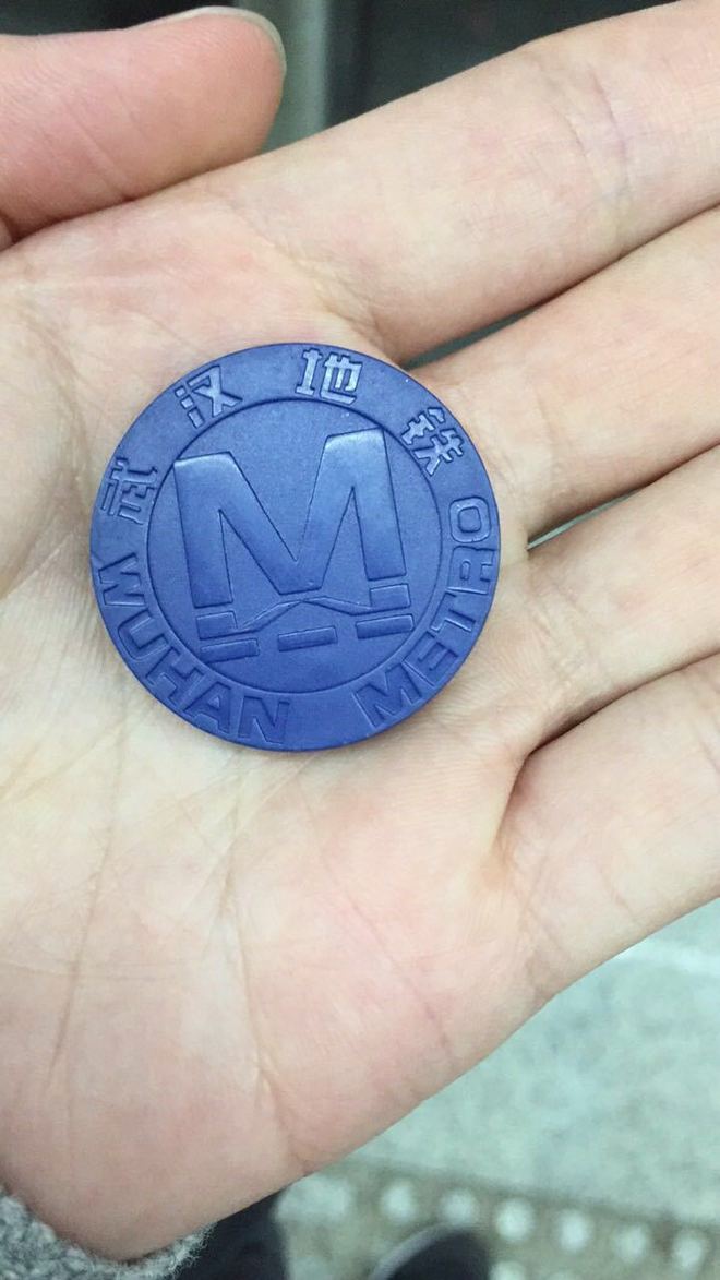 2017年汉马：狂风大雨中，总有N个理由让你坚持完赛