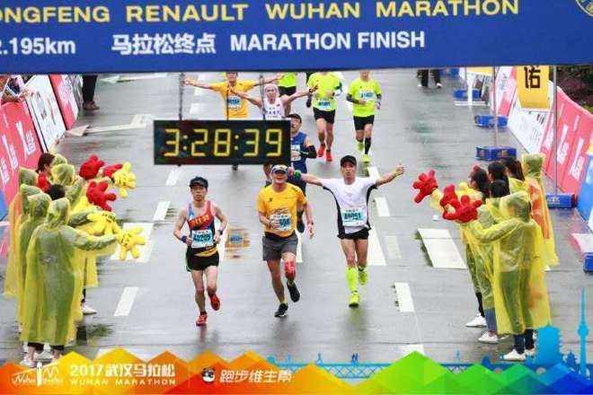 热情的武汉，激情的汉马！