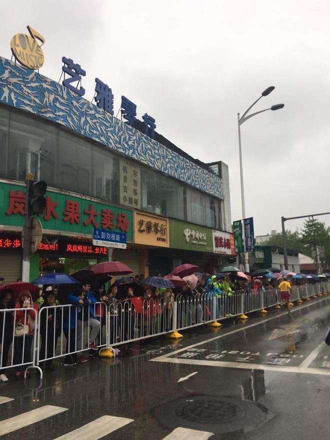 汉马纪实 ▏没什么精神不精神，我其实就爱跑个步