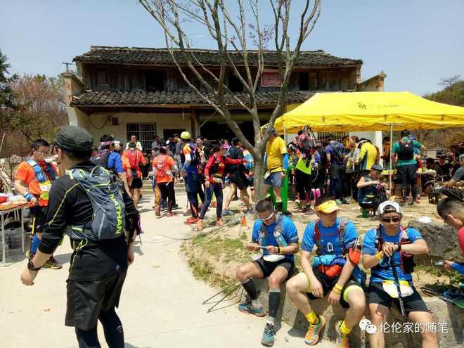 四明山，樱花海棠开，观赤霞远燃沧海