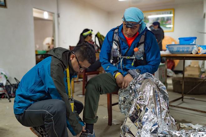 四明山，樱花海棠开，观赤霞远燃沧海
