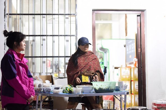 四明山，樱花海棠开，观赤霞远燃沧海
