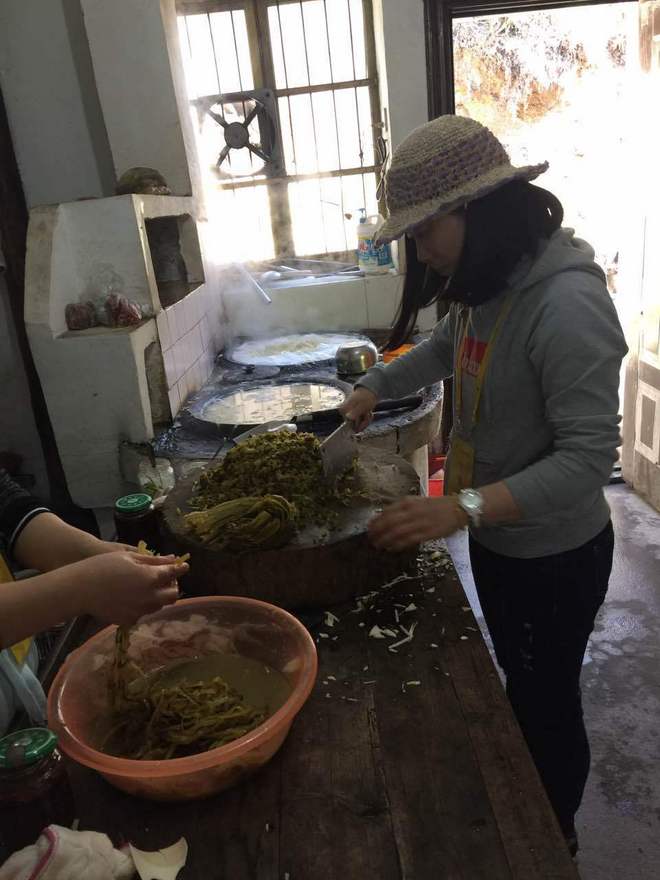 四明山，樱花海棠开，观赤霞远燃沧海