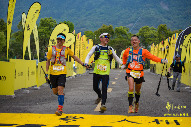 四明，登临世界阔——记2017年江南100越野赛