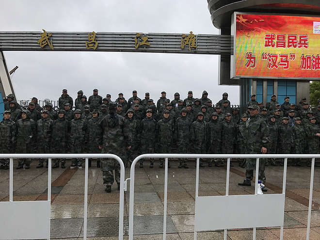 用跑马的方式回家看看——汉马2017