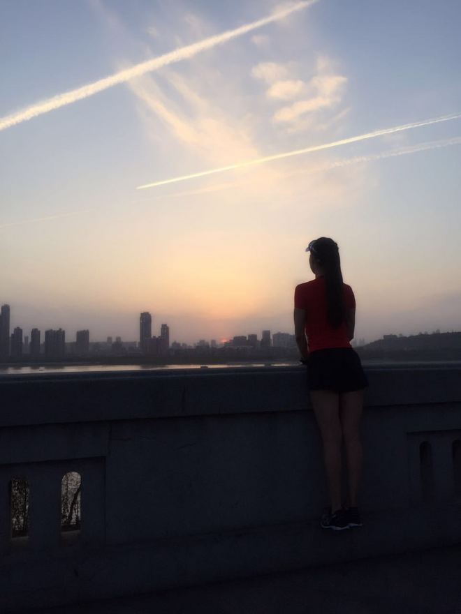 “汉马”许你三生三世，“跑者”不离十里樱花