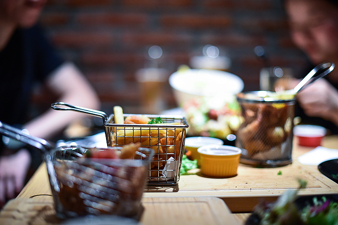 首届魔都啤酒跑趴：黑练不仅是玩命自虐，还有轻松愉悦