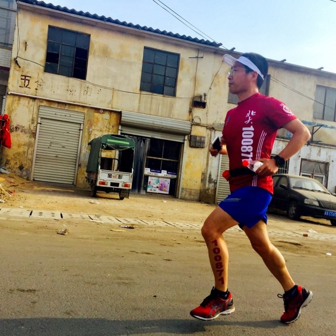 厉害了，这群人跑了1200公里，就为给她过个生日