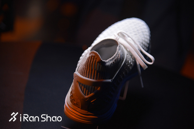 跑鞋 | 一根鞋带解决所有鞋面烦恼？PUMA SPEED IGNITE NETFIT深度评测