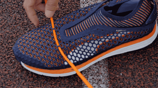 视频 | 鞋带大作战 如何将一双跑鞋穿出五双的感觉