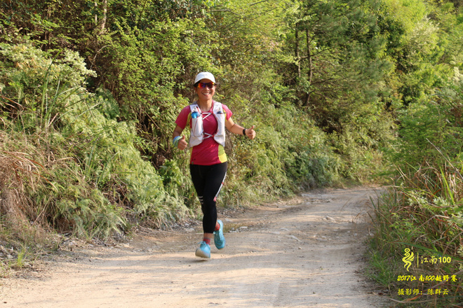 早知有盘山，依然下江南