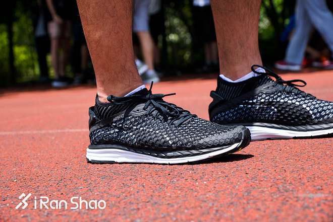 跑鞋 | 一根鞋带解决所有鞋面烦恼？PUMA SPEED IGNITE NETFIT深度评测
