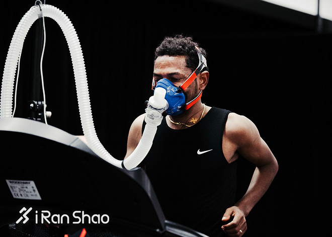 破二24小时 | 前瞻：24小时后，我们将见证人类历史上首次挑战马拉松“破二”