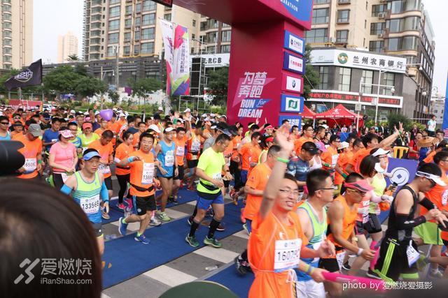 每月推荐 | 燥起来管它热不热 爱燃烧六月跑步歌单