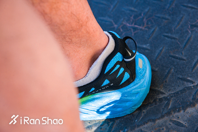 跑鞋 | 28mm高的底也有速度梦 HOKA ONE ONE Clayton 2深度评测