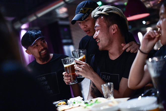 首届魔都啤酒跑趴：黑练不仅是玩命自虐，还有轻松愉悦