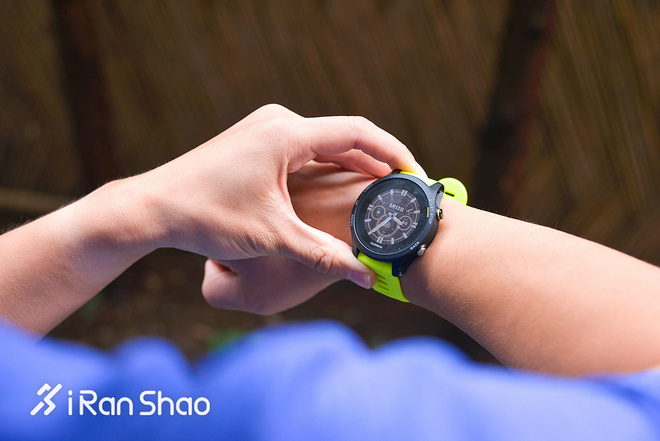 开箱 | Garmin Forerunner 935 全能铁三手表的又一次升级