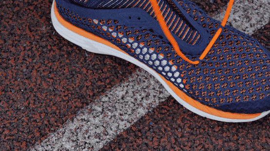 视频 | 鞋带大作战 如何将一双跑鞋穿出五双的感觉