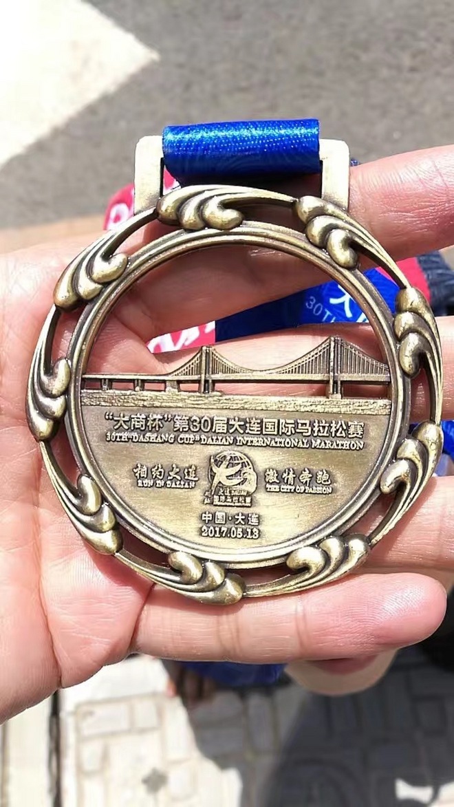 风雨无阻三十年，大马爱你心不变！