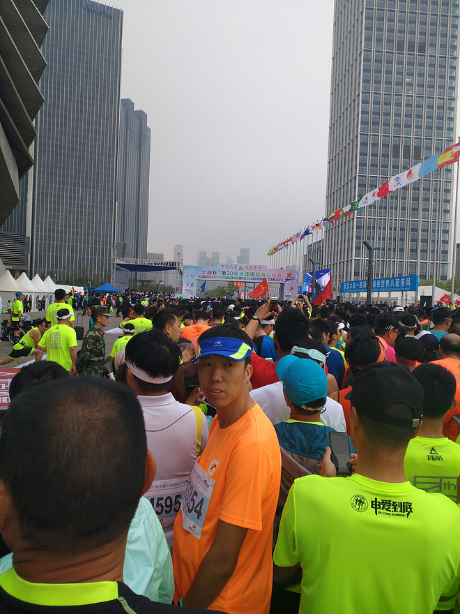 对她和大连马拉松说“永远”