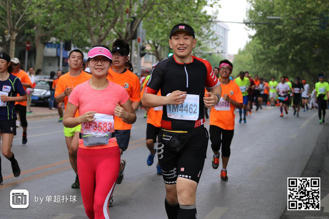 对她和大连马拉松说“永远”