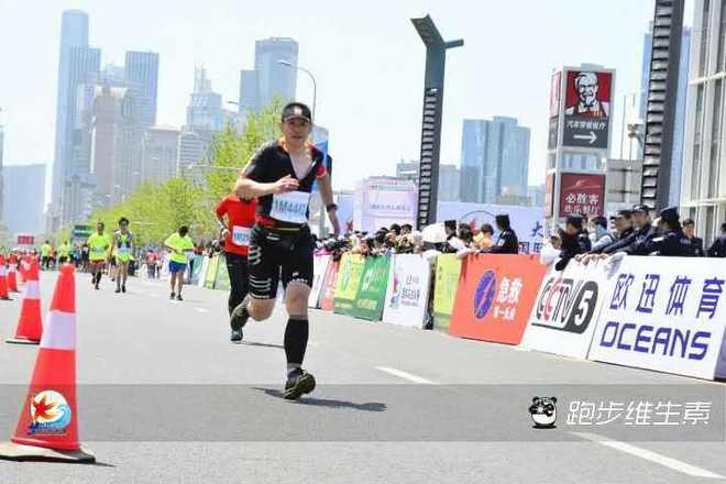 对她和大连马拉松说“永远”